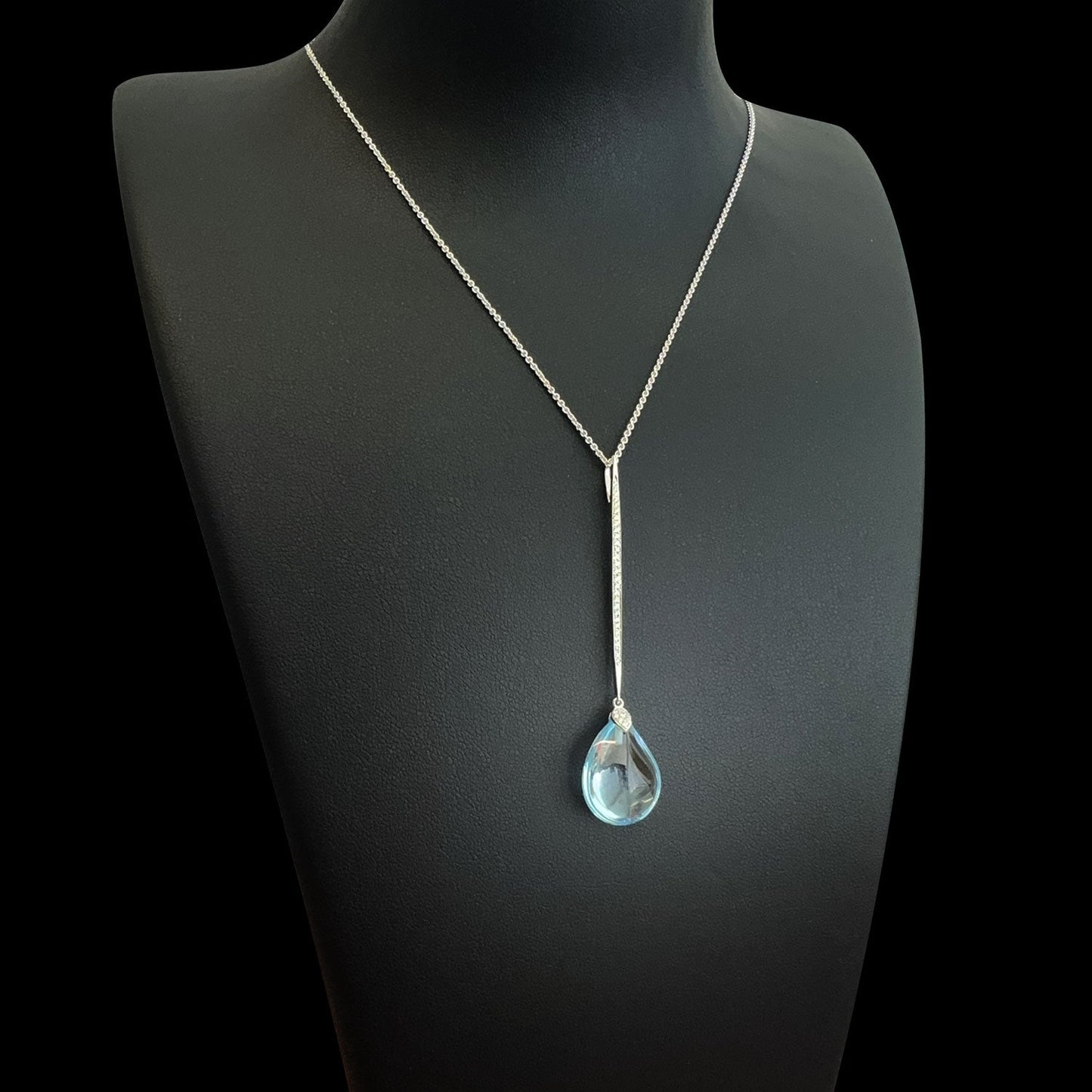 ISADORA JEWELLERY 18ct White Gold Blue Topaz with Diamond Pendant