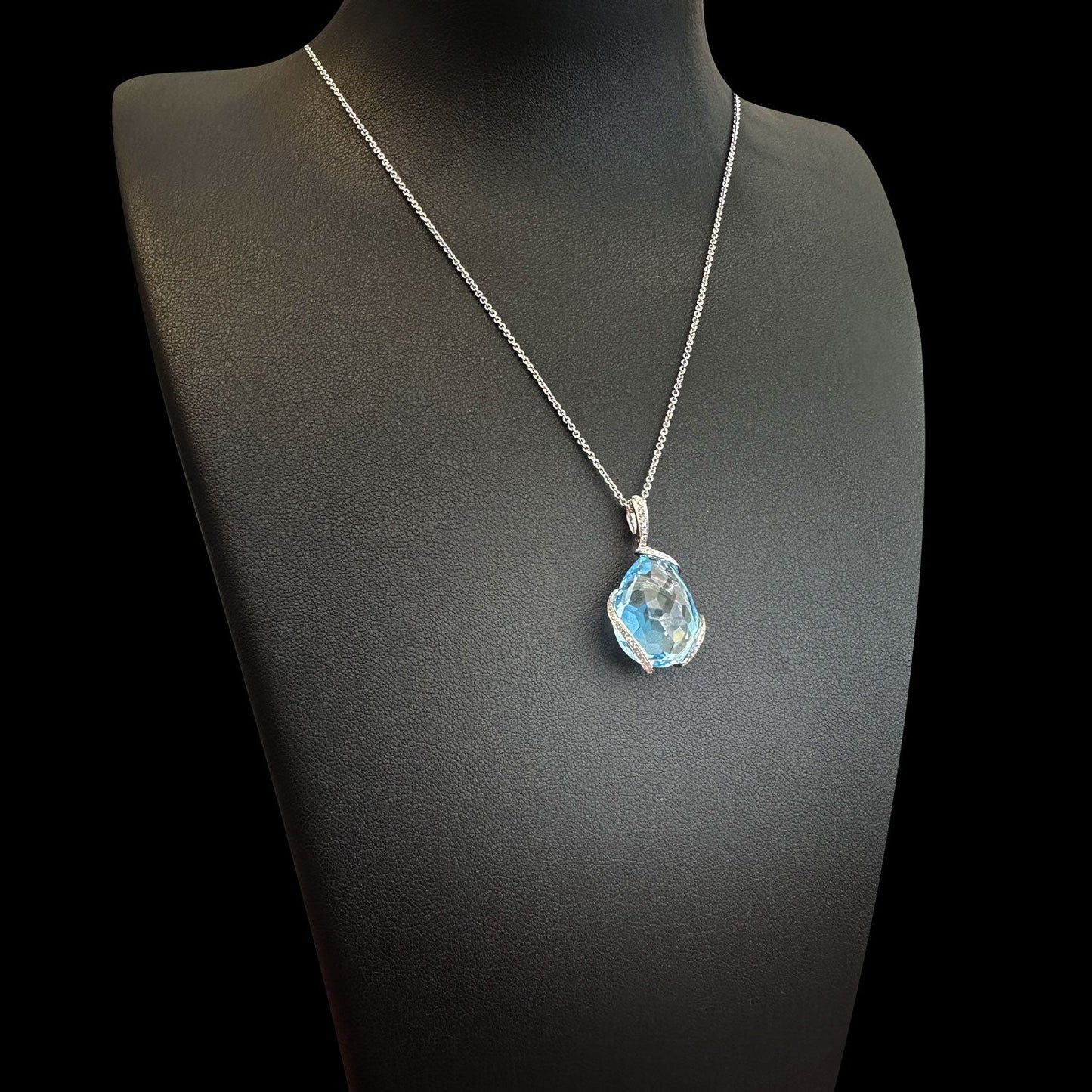 ISADORA JEWELLERY 18ct White Gold Blue Topaz and Diamond Pendant